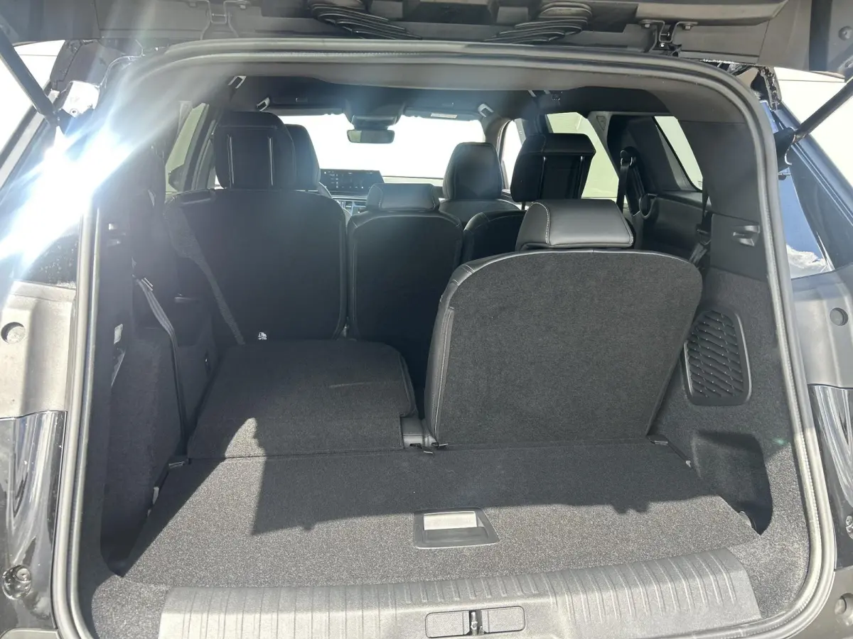 1.2 Hybrid 145 Allure 7p | Stoelverwarming | Camera | Cruise Control | Apple Carplay/Android Auto