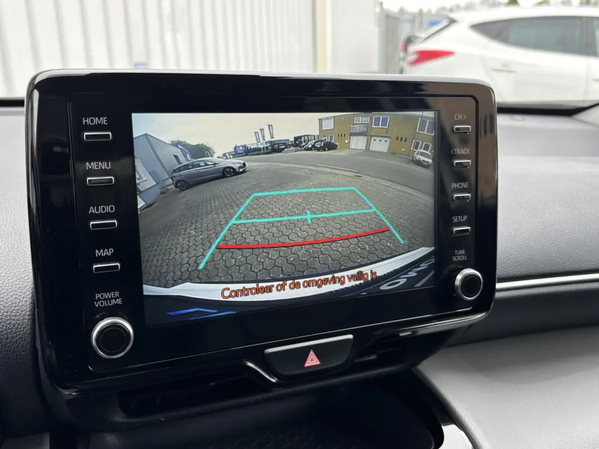 1.5 Hybrid First Edition | Carplay | Camera | 17 inch | Adaptive Cruise Control