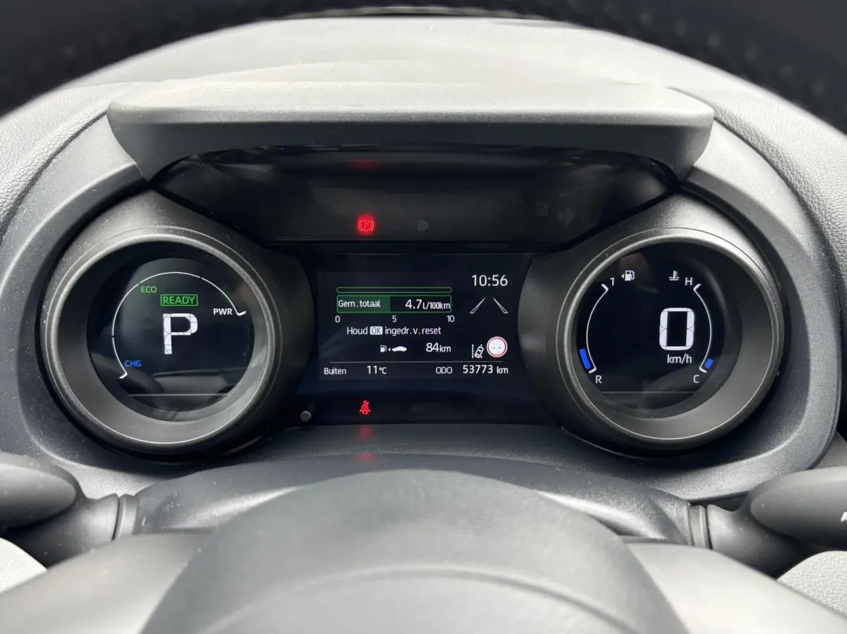 1.5 Hybrid First Edition | Carplay | Camera | 17 inch | Adaptive Cruise Control