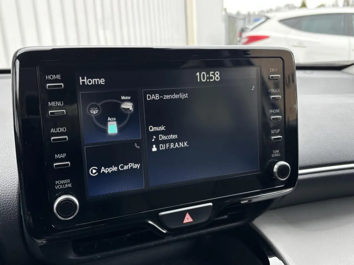 1.5 Hybrid First Edition | Carplay | Camera | 17 inch | Adaptive Cruise Control