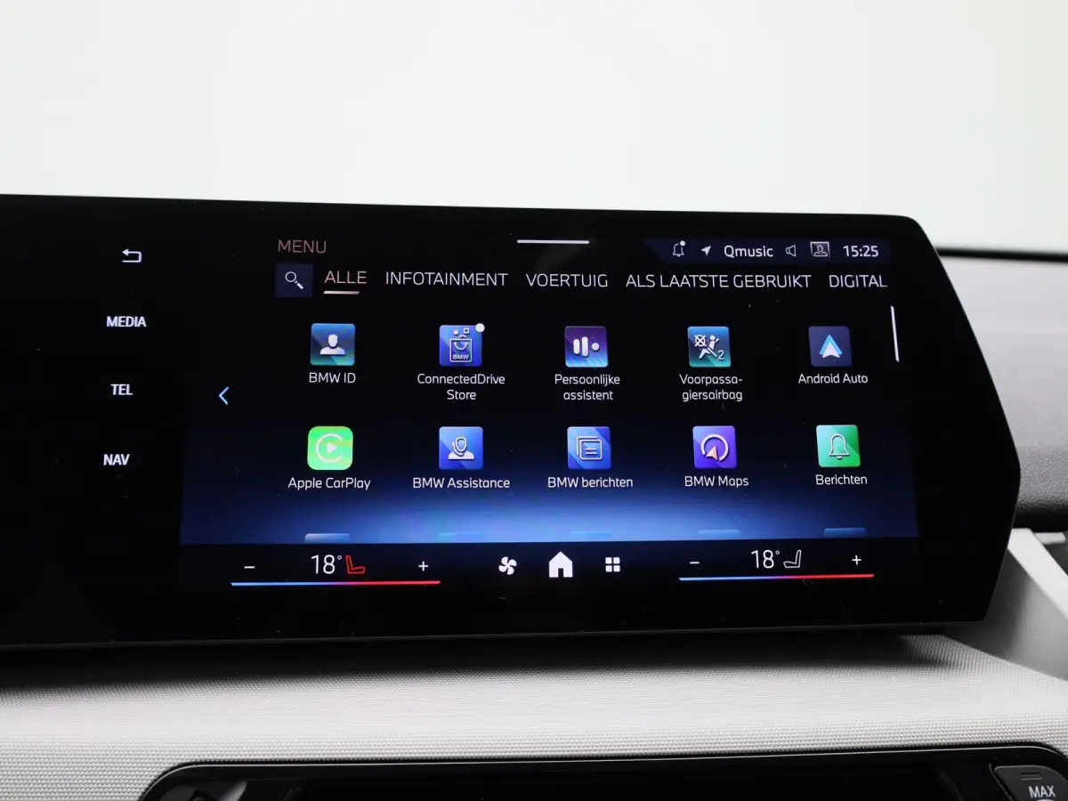 xDrive25e | LEER | CAMERA | STOELVERWARMING | NAVIGATIE