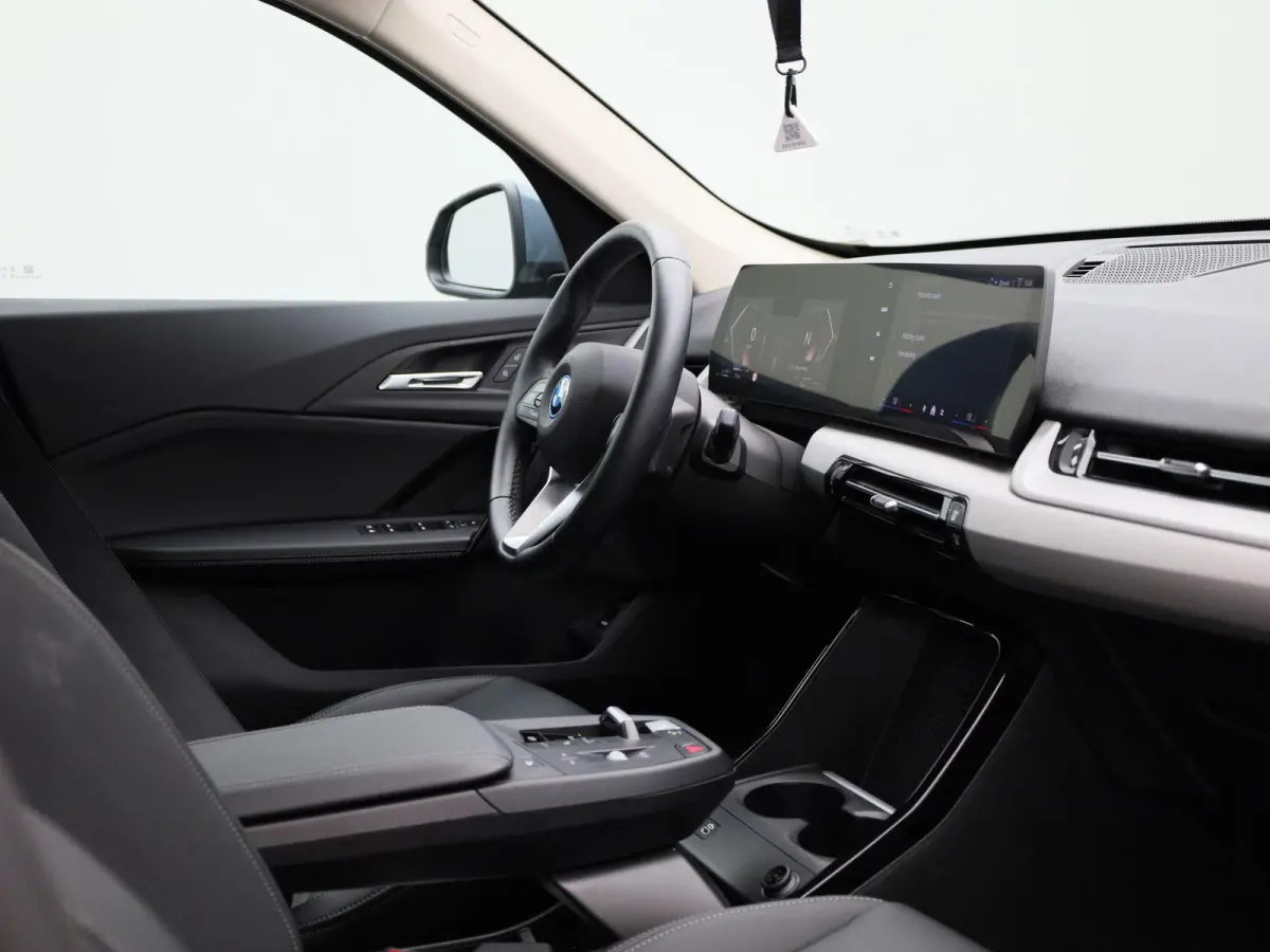 xDrive25e | LEER | CAMERA | STOELVERWARMING | NAVIGATIE