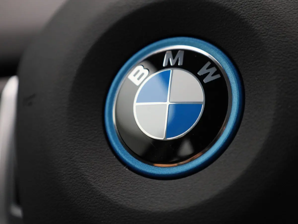xDrive25e | LEER | CAMERA | STOELVERWARMING | NAVIGATIE