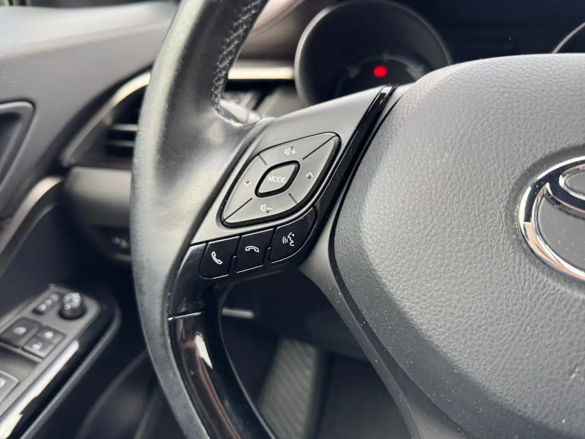 1.8 Hybrid Executive | Climate control | Trekhaak | Keyless | Adaptive cruise control | Navigatie