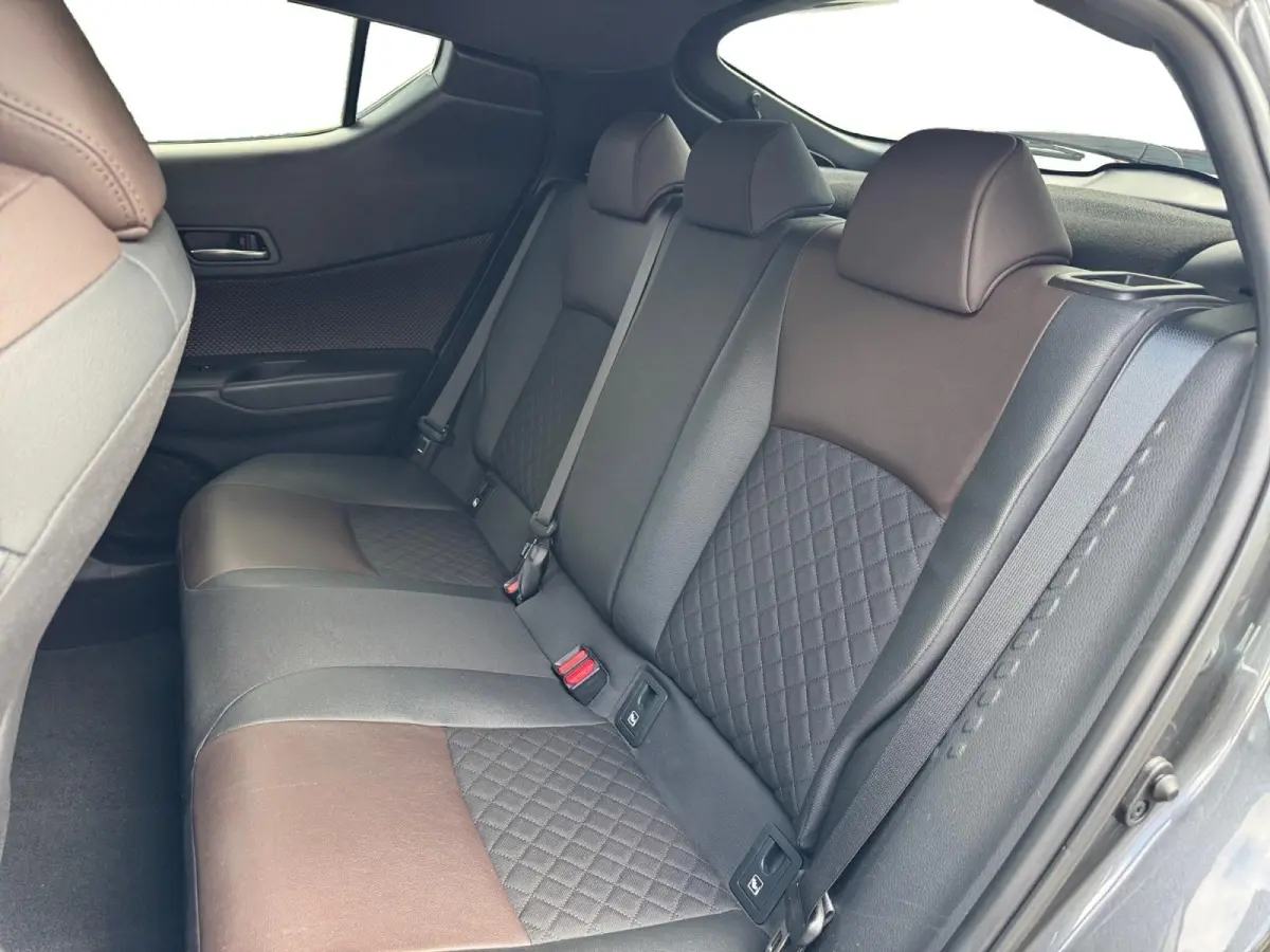 1.8 Hybrid Executive | Climate control | Trekhaak | Keyless | Adaptive cruise control | Navigatie