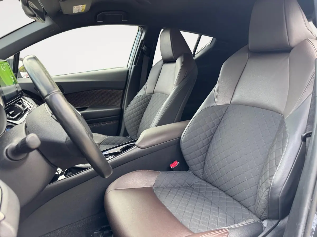 1.8 Hybrid Executive | Climate control | Trekhaak | Keyless | Adaptive cruise control | Navigatie