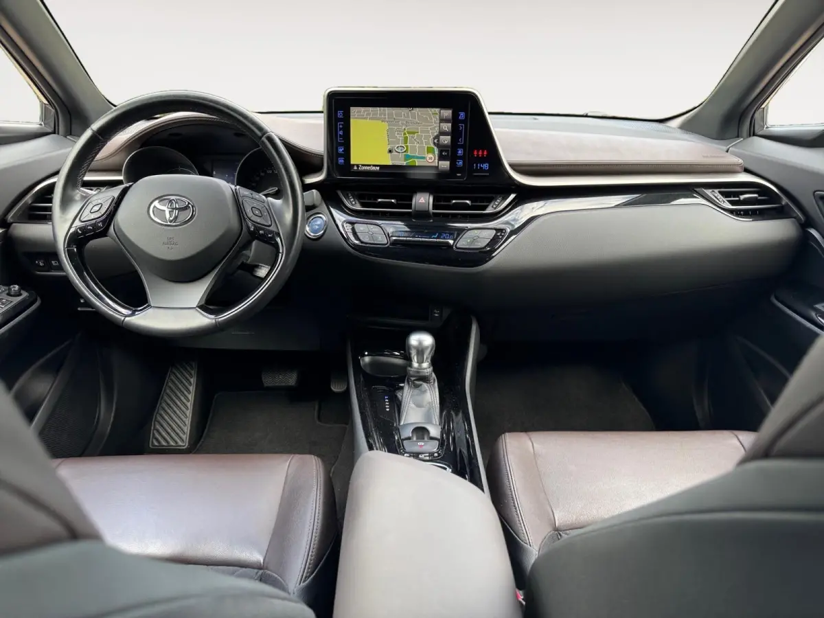 1.8 Hybrid Executive | Climate control | Trekhaak | Keyless | Adaptive cruise control | Navigatie