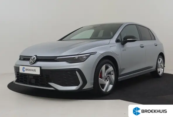 1.5 eHybrid GTE 272PK DSG/AUTO | Camera | IQ Light l Elektr. Trekhaak | Parkeerassistent | Head-up Display | Stoel/stuurverwarming | App connect | Dodehoek detectie |IQ Lights | DAB | 17"LMV