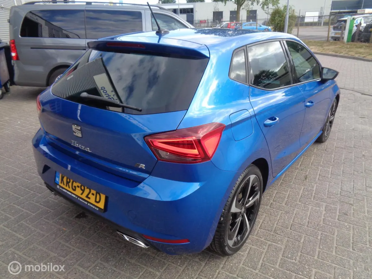 1.0 EcoTSI FR/Airco/Ecc/18''/Full LED/Navi/Apple carplay/PDC/Camera/Nieuwstaat