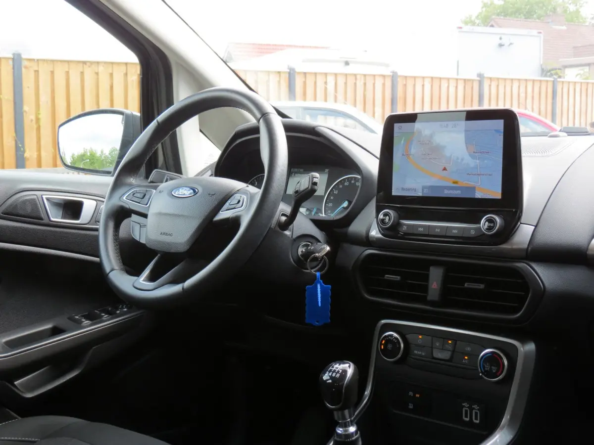 1.0 EcoBoost Titanium | CARPLAY | NAVI | CRUISE CONTROL | LICHTMETALEN VELGEN | PARKEERSENSORS |