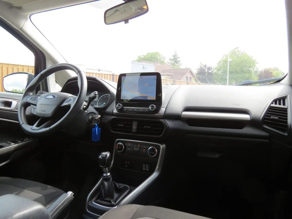 1.0 EcoBoost Titanium | CARPLAY | NAVI | CRUISE CONTROL | LICHTMETALEN VELGEN | PARKEERSENSORS |