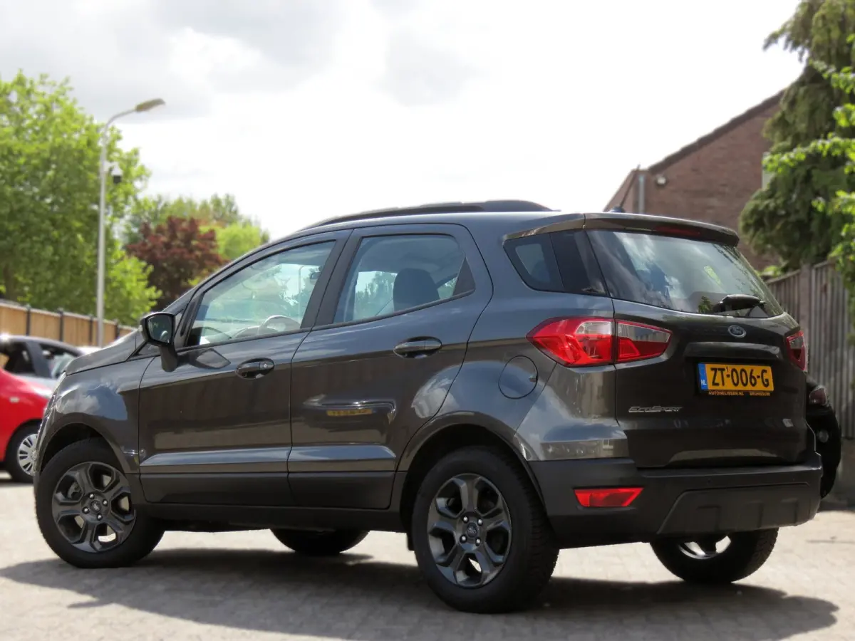 1.0 EcoBoost Titanium | CARPLAY | NAVI | CRUISE CONTROL | LICHTMETALEN VELGEN | PARKEERSENSORS |