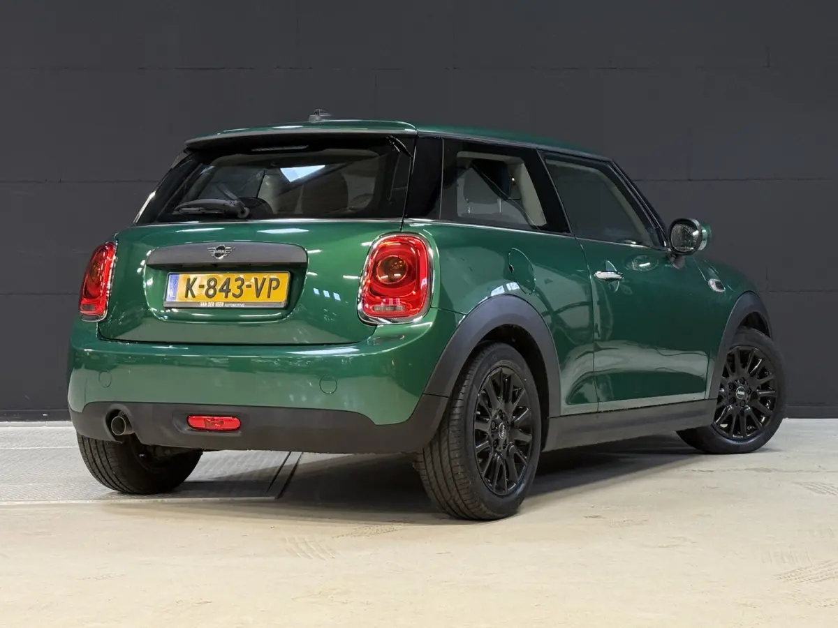 1.5 One Pepper Automaat | British Racing Green | Dealer onderhouden | Origineel NL auto