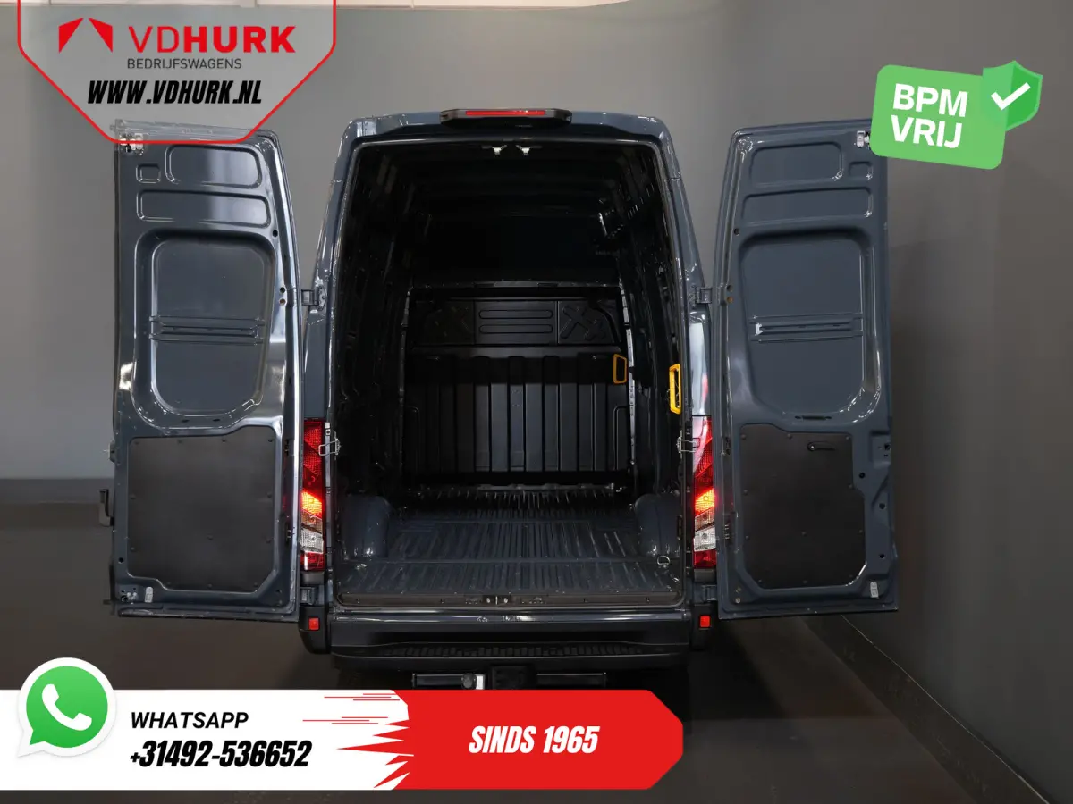 (Iveco Daily) 35S21HV 3.0 180 pk Aut. L2H3 LED/ 3.5t Trekverm./ Adapt.Cruise/ Carplay/ Gev.Stoel./ Climate/ Navi/ Camera/ Trekhaak