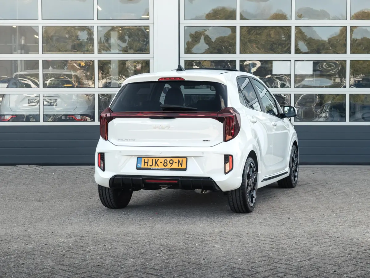 1.0 DPI GT-Line l Camera l Carplay l Schuif/ kanteldak l Navigatie