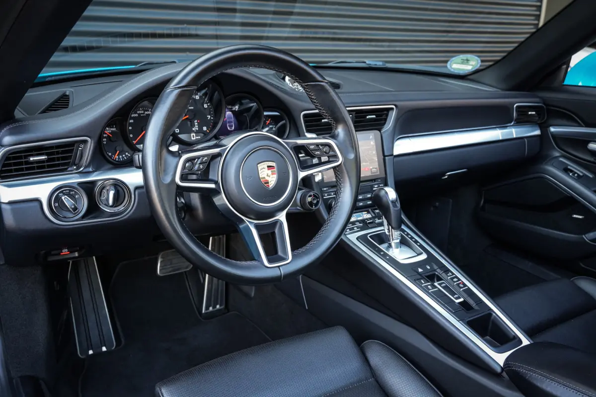 991.2 3.0 4 | Miami Blue | Sportchrono | Stoelventilatie | Leder | CarPlay | Camera | Uniek! |