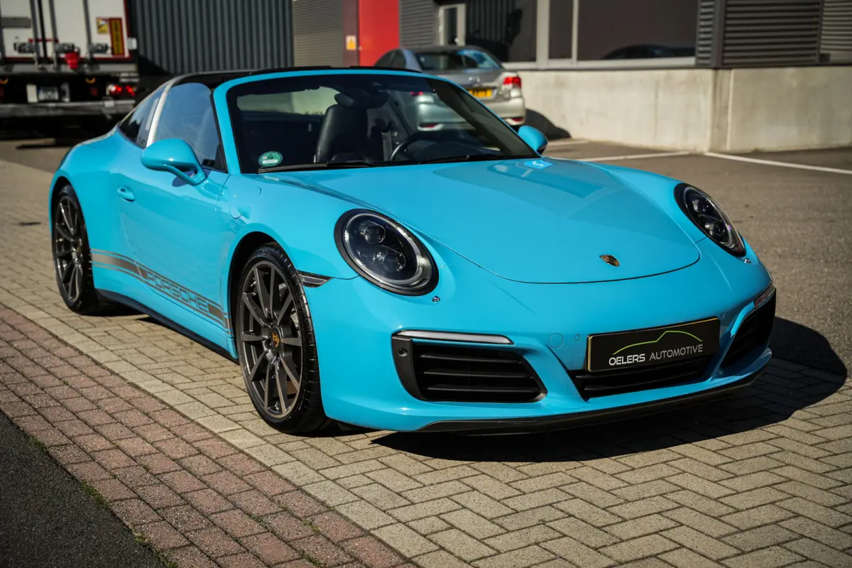 991.2 3.0 4 | Miami Blue | Sportchrono | Stoelventilatie | Leder | CarPlay | Camera | Uniek! |