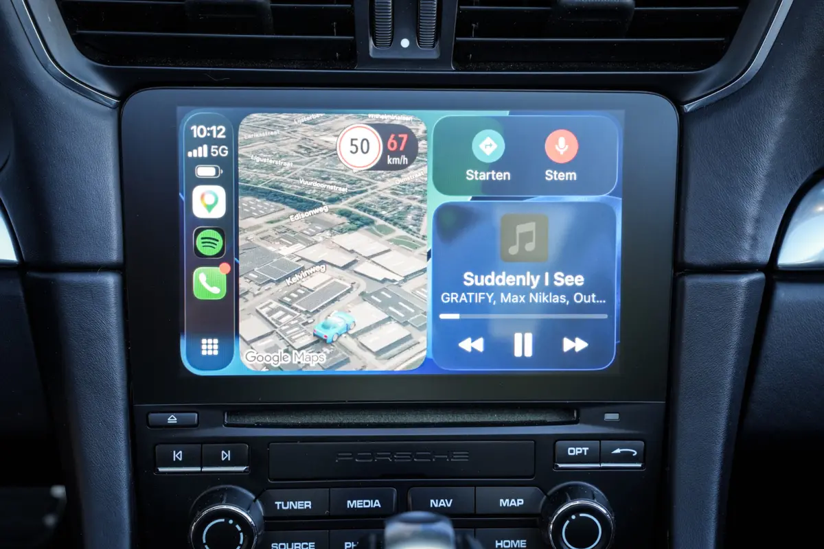 991.2 3.0 4 | Miami Blue | Sportchrono | Stoelventilatie | Leder | CarPlay | Camera | Uniek! |