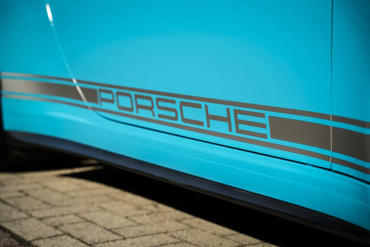 991.2 3.0 4 | Miami Blue | Sportchrono | Stoelventilatie | Leder | CarPlay | Camera | Uniek! |