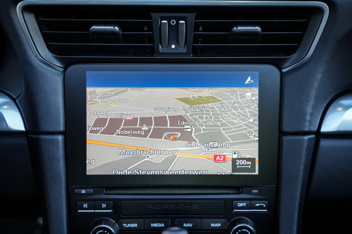 991.2 3.0 4 | Miami Blue | Sportchrono | Stoelventilatie | Leder | CarPlay | Camera | Uniek! |