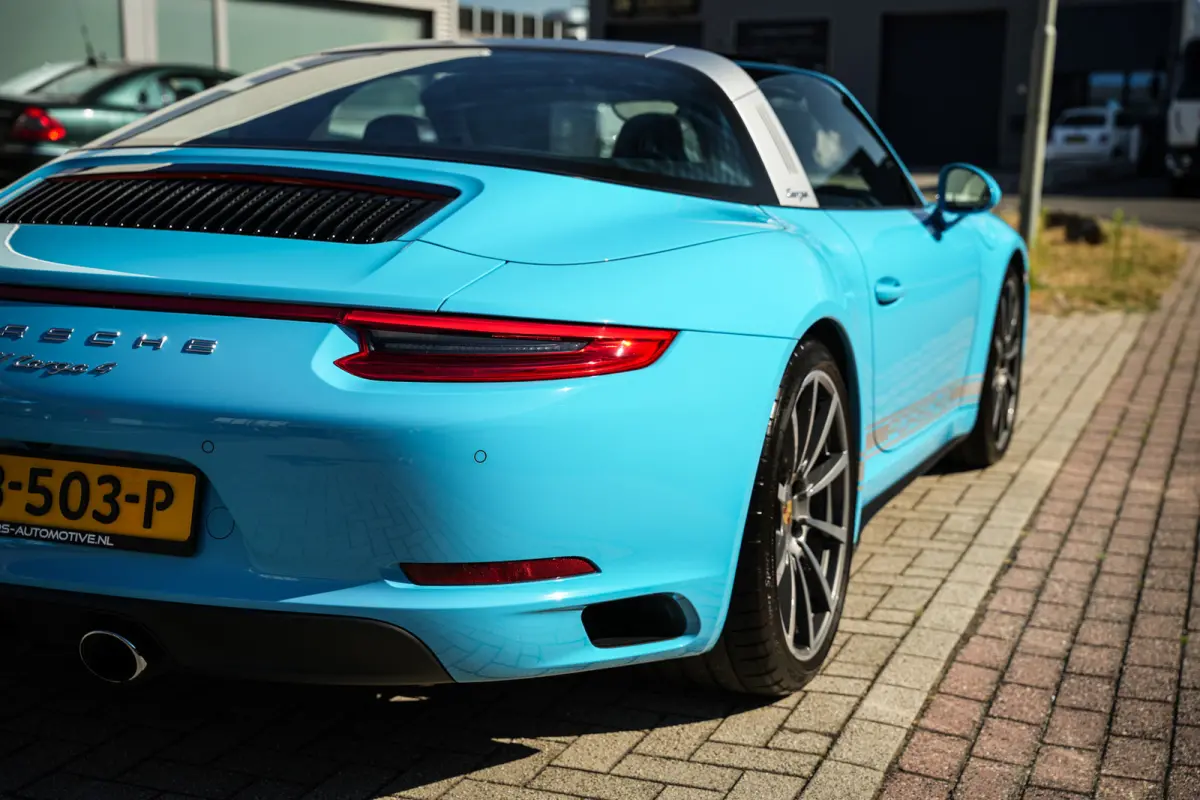 991.2 3.0 4 | Miami Blue | Sportchrono | Stoelventilatie | Leder | CarPlay | Camera | Uniek! |