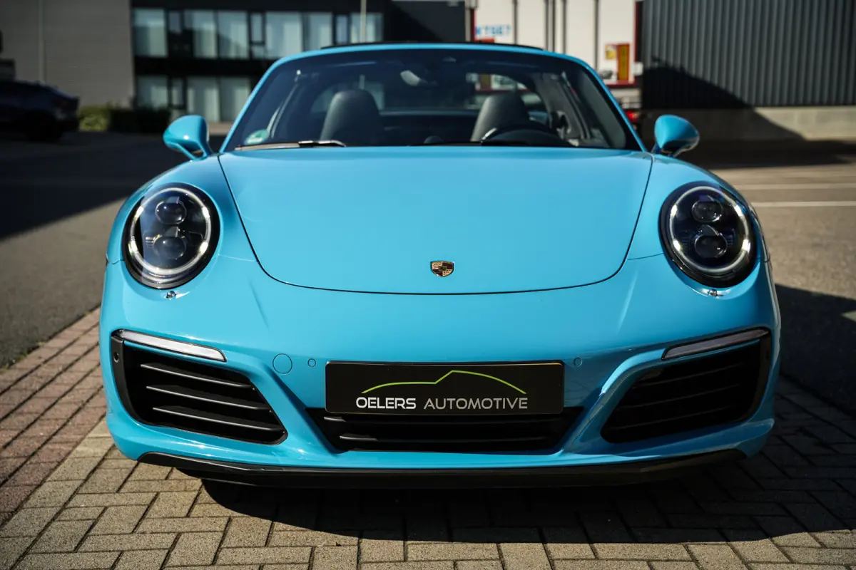 991.2 3.0 4 | Miami Blue | Sportchrono | Stoelventilatie | Leder | CarPlay | Camera | Uniek! |