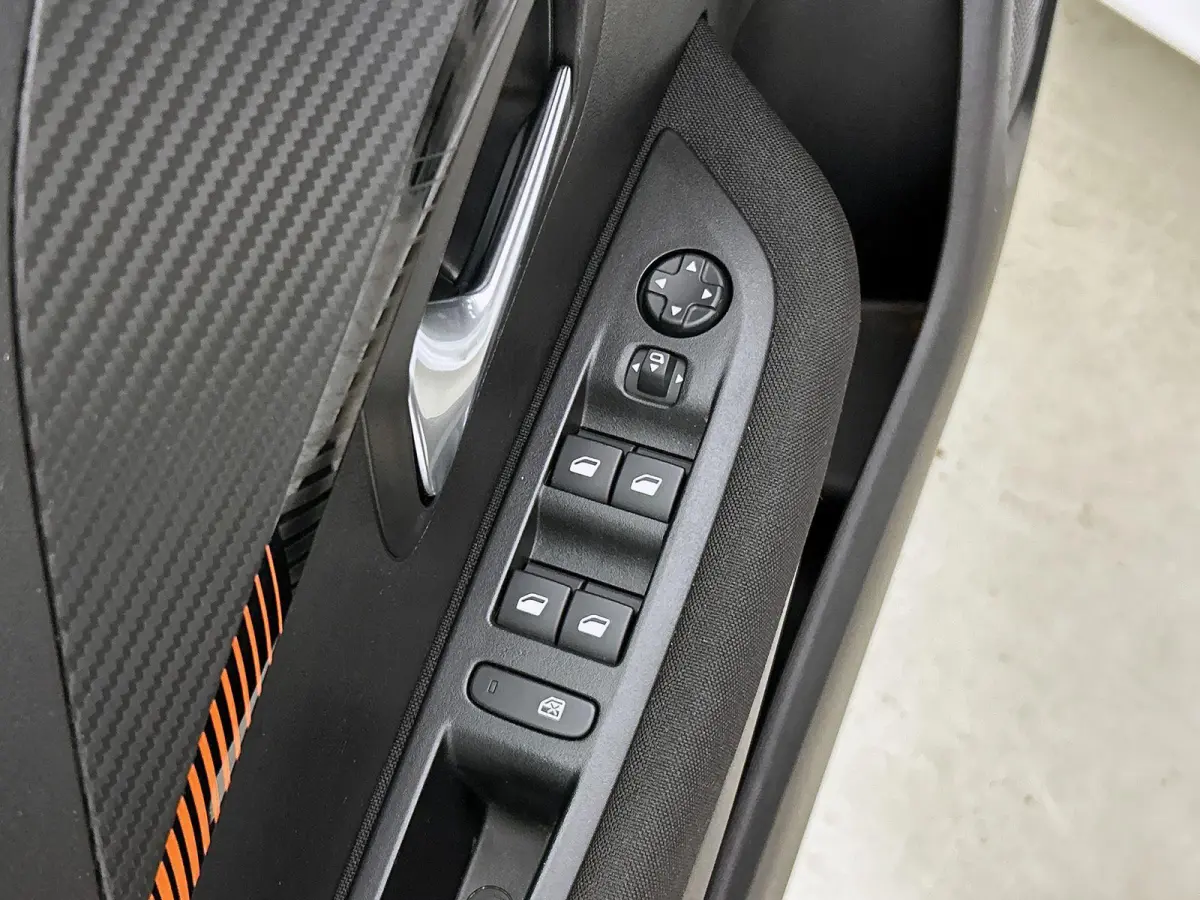 EV Active 50 kWh | 1ste Eigenaar | Automaat | Accu 98% | Navigatie | Climate control | Cruise control | Bluetooth | Apple carplay | Android auto |