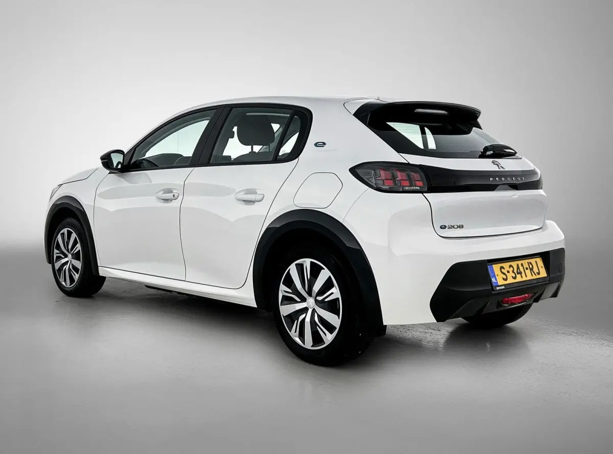 EV Active 50 kWh | 1ste Eigenaar | Automaat | Accu 98% | Navigatie | Climate control | Cruise control | Bluetooth | Apple carplay | Android auto |