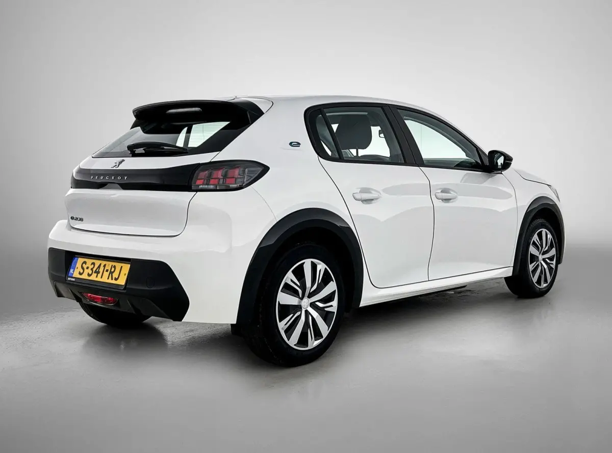 EV Active 50 kWh | 1ste Eigenaar | Automaat | Accu 98% | Navigatie | Climate control | Cruise control | Bluetooth | Apple carplay | Android auto |