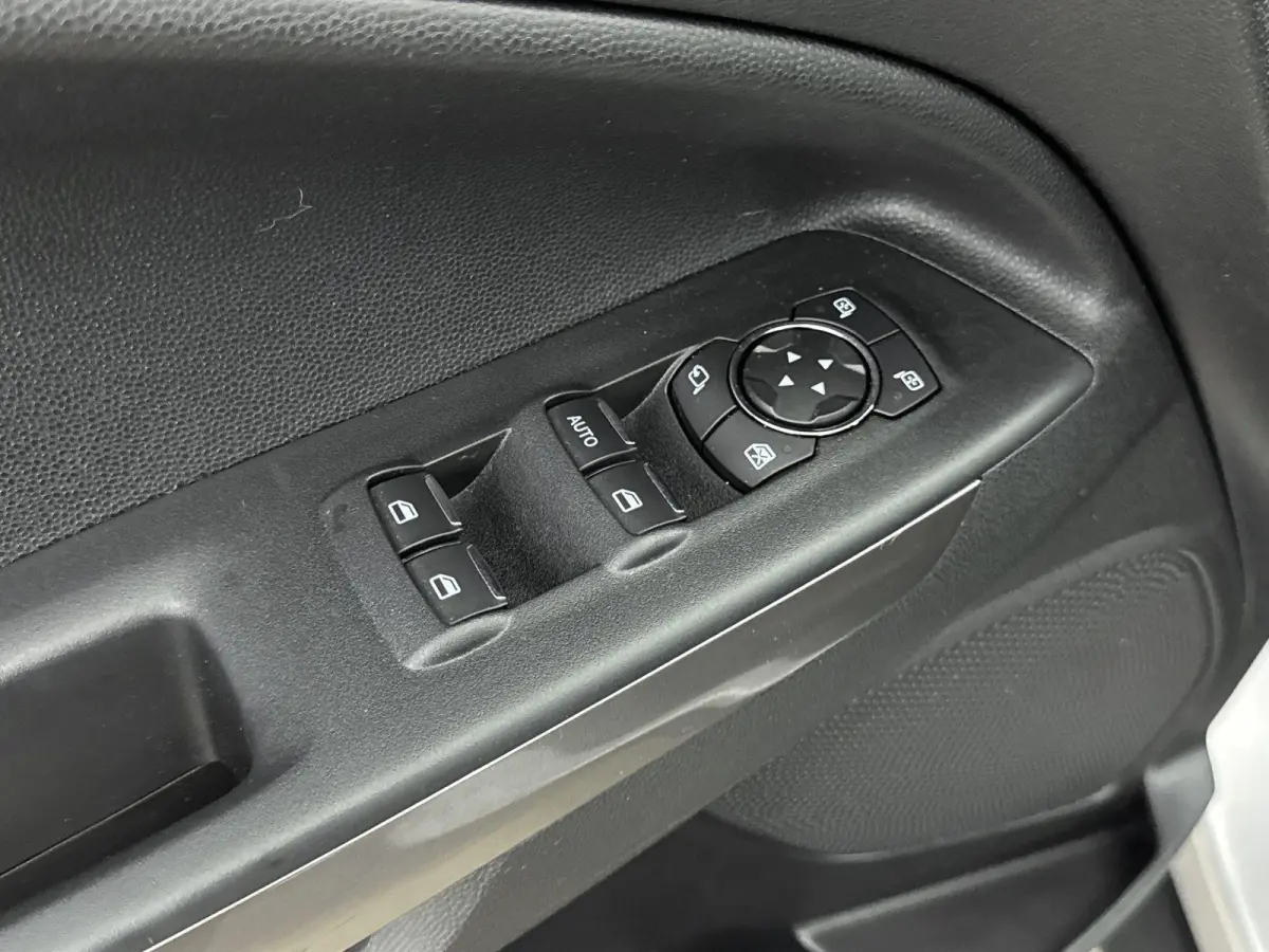 125pk Trend Ultimate | Apple Carplay/ Android Auto | Airco | Navigatie | Cruise Control