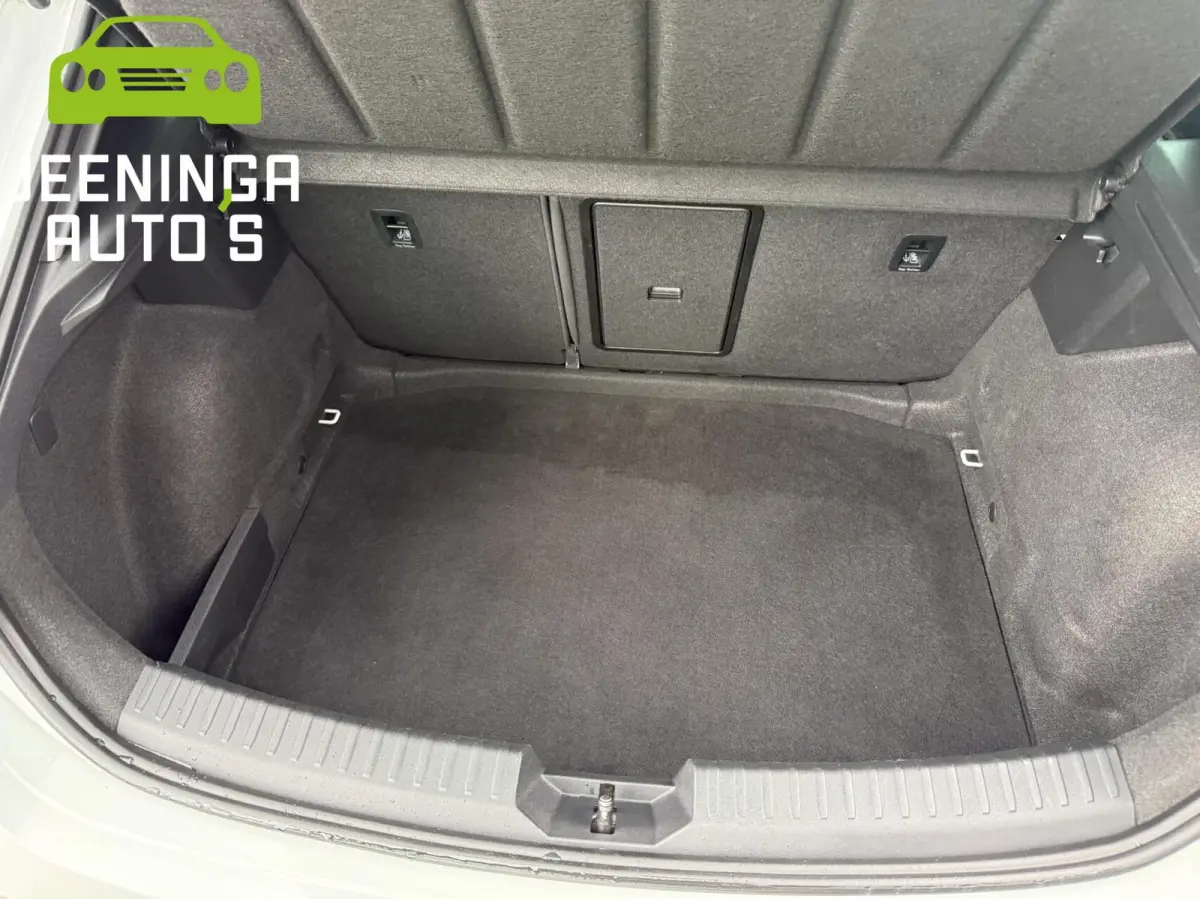 1.0 TSI FR Business Intense|ACC|AppleCarPlay
