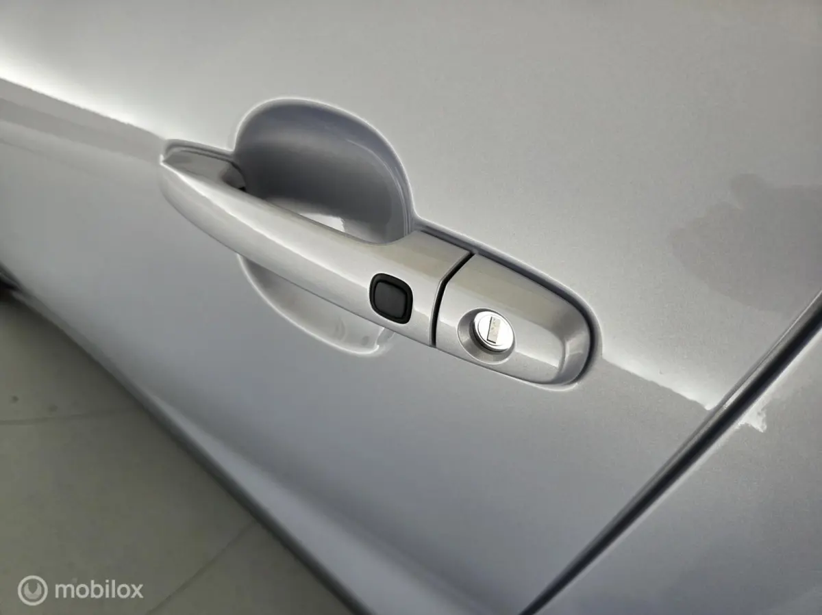 Hybrid 115 Pulse Keyless|cam|pdc|carplay|dab|lmv17