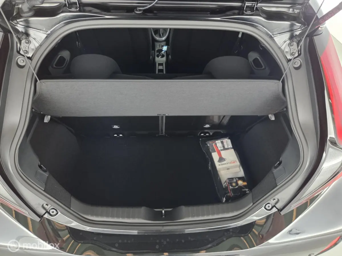 Hybrid 115 Pulse Keyless|cam|pdc|carplay|dab|lmv17