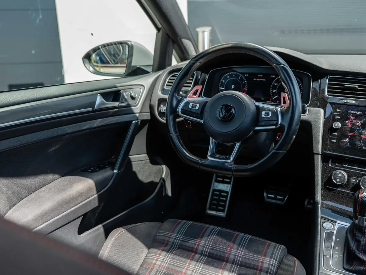 2.0 TSI GTI Performance Virtual|Pano|BOMVOL!