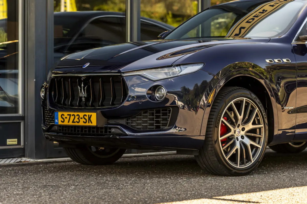 3.0 V6 AWD GranSport