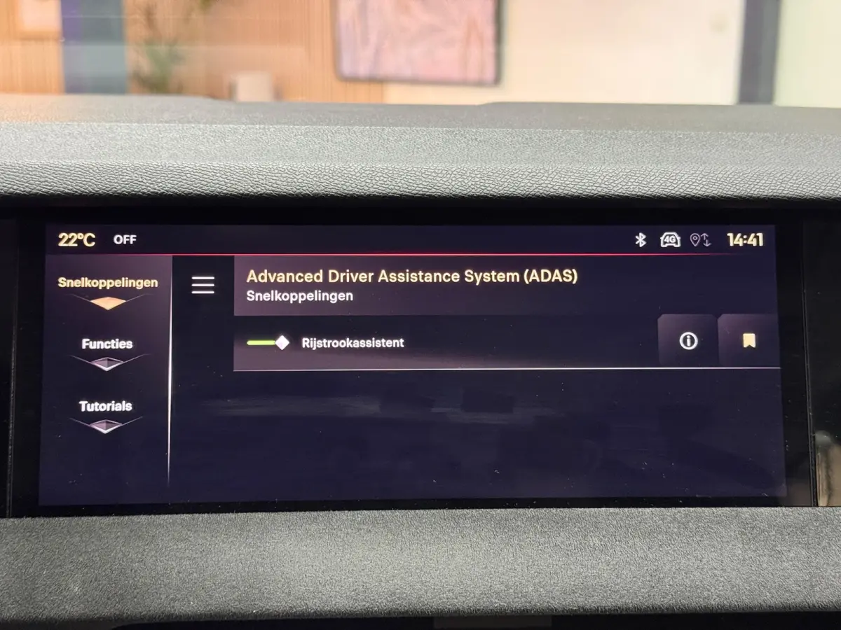 E-Tense Performance Line+ E 225 PHEV AUT SOH99% Navi Camera
