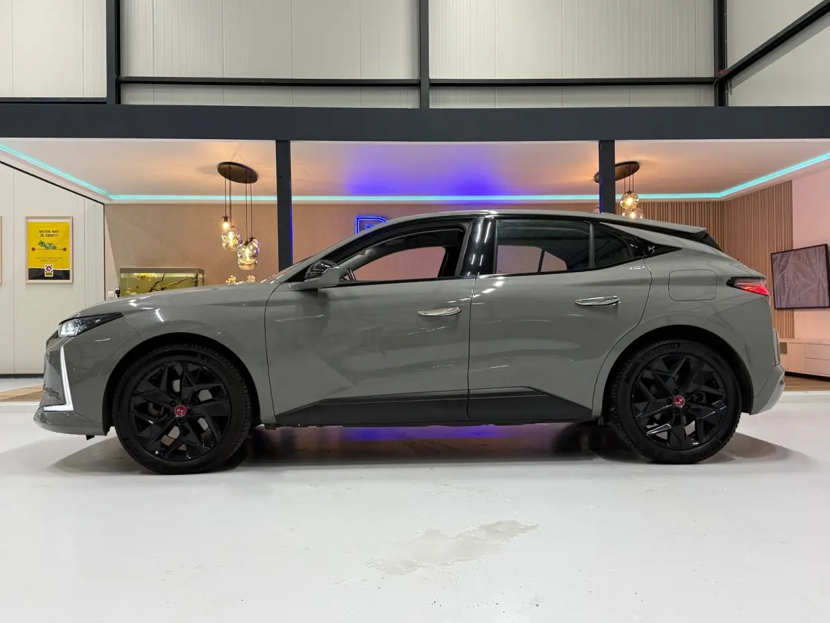 E-Tense Performance Line+ E 225 PHEV AUT SOH99% Navi Camera