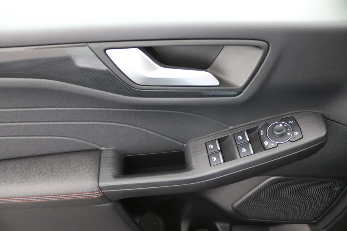 2.5 PHEV ST-Line | Winterpack | Adaptive Cruise | BLIS | Camera's | CarPlay/Android Auto | Keyless | Navigatie