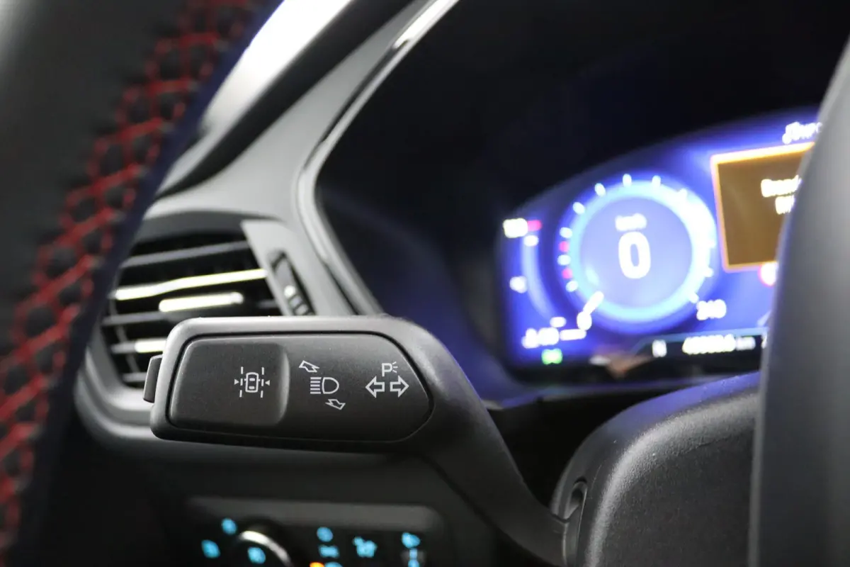 2.5 PHEV ST-Line | Winterpack | Adaptive Cruise | BLIS | Camera's | CarPlay/Android Auto | Keyless | Navigatie