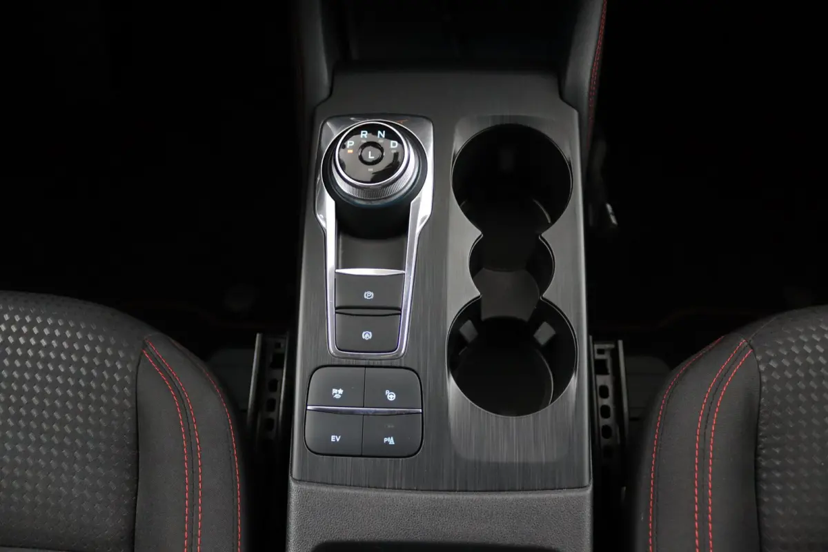 2.5 PHEV ST-Line | Winterpack | Adaptive Cruise | BLIS | Camera's | CarPlay/Android Auto | Keyless | Navigatie
