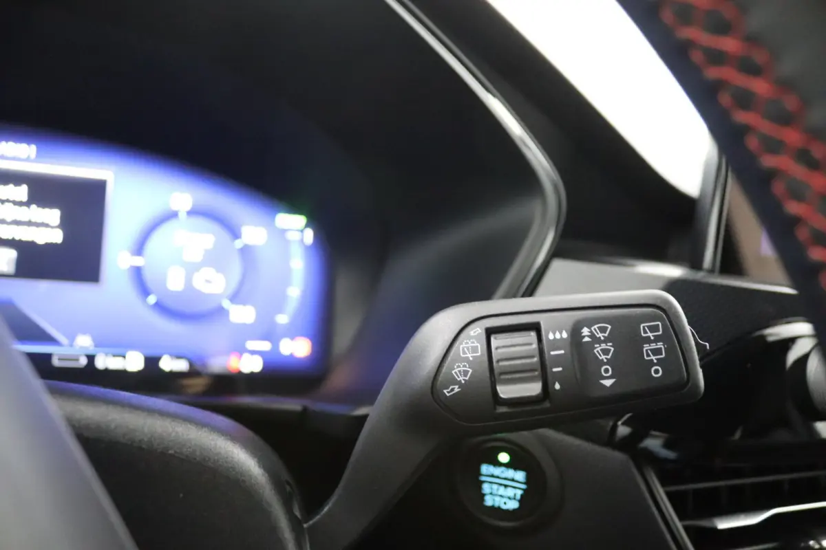 2.5 PHEV ST-Line | Winterpack | Adaptive Cruise | BLIS | Camera's | CarPlay/Android Auto | Keyless | Navigatie