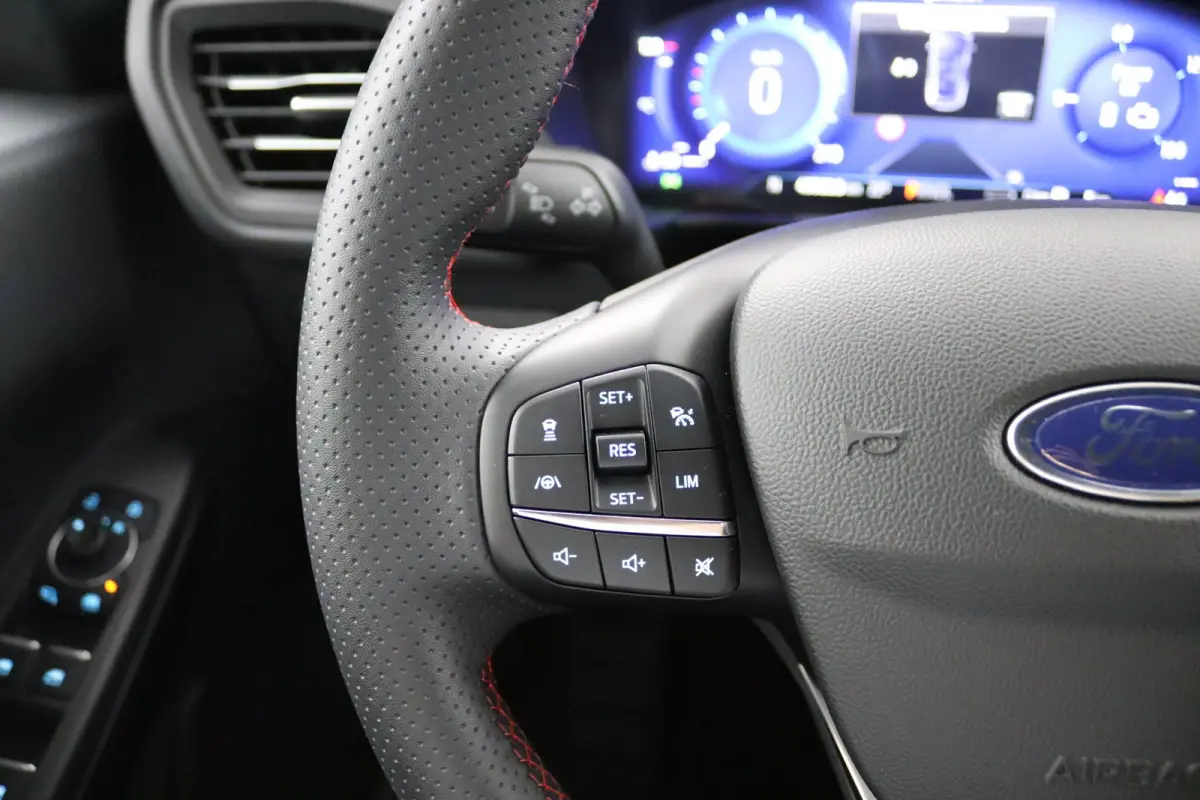 2.5 PHEV ST-Line | Winterpack | Adaptive Cruise | BLIS | Camera's | CarPlay/Android Auto | Keyless | Navigatie