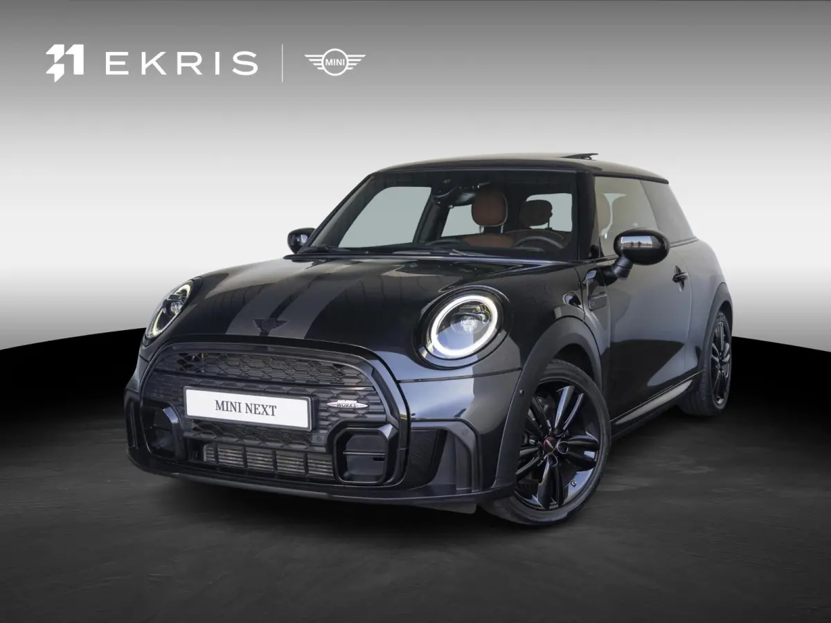 Cooper Aut. | JCW-pakket | Stuur & Stoelverwarming | Glazen panoramadak | Adaptief onderstel | MSI-pakket tot 2029! |