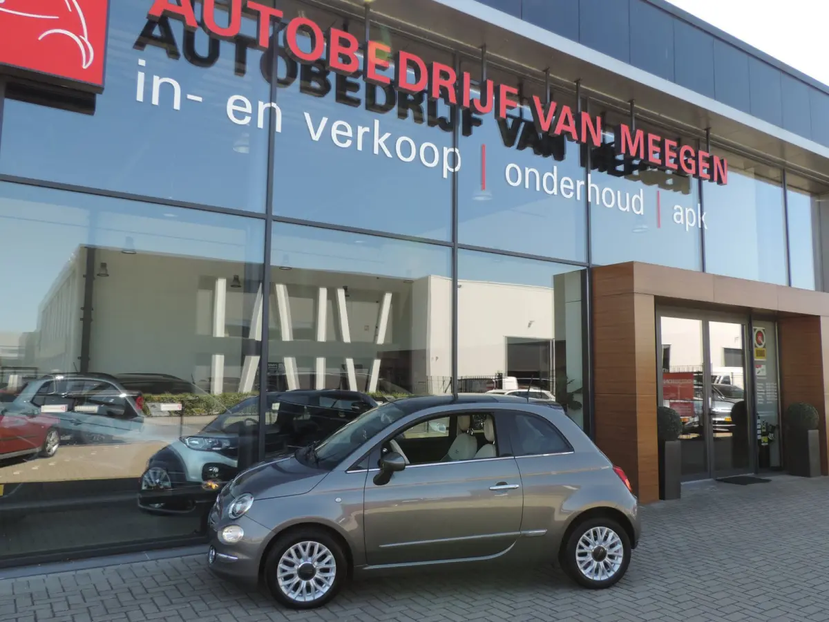 0.9 TwinAir Turbo Lounge 84.000km | Panodak | 15'' Lmvelgen | Cruise contr | PDC | CarPlay | Airco | Navi | Bluetooth