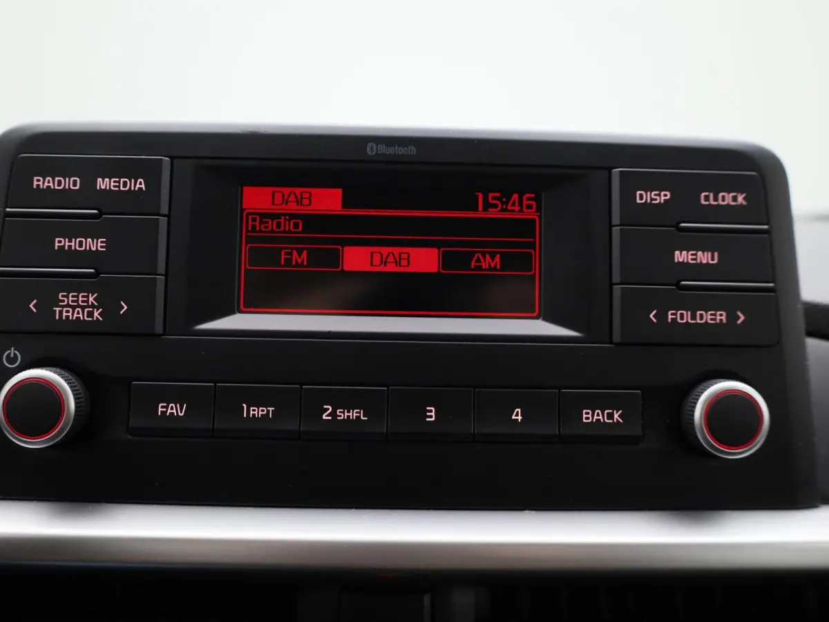 1.0 DPi ComfortLine 5p | BLUETOOTH | AIRCO | MULTIFUNCTIONELE STUUR |