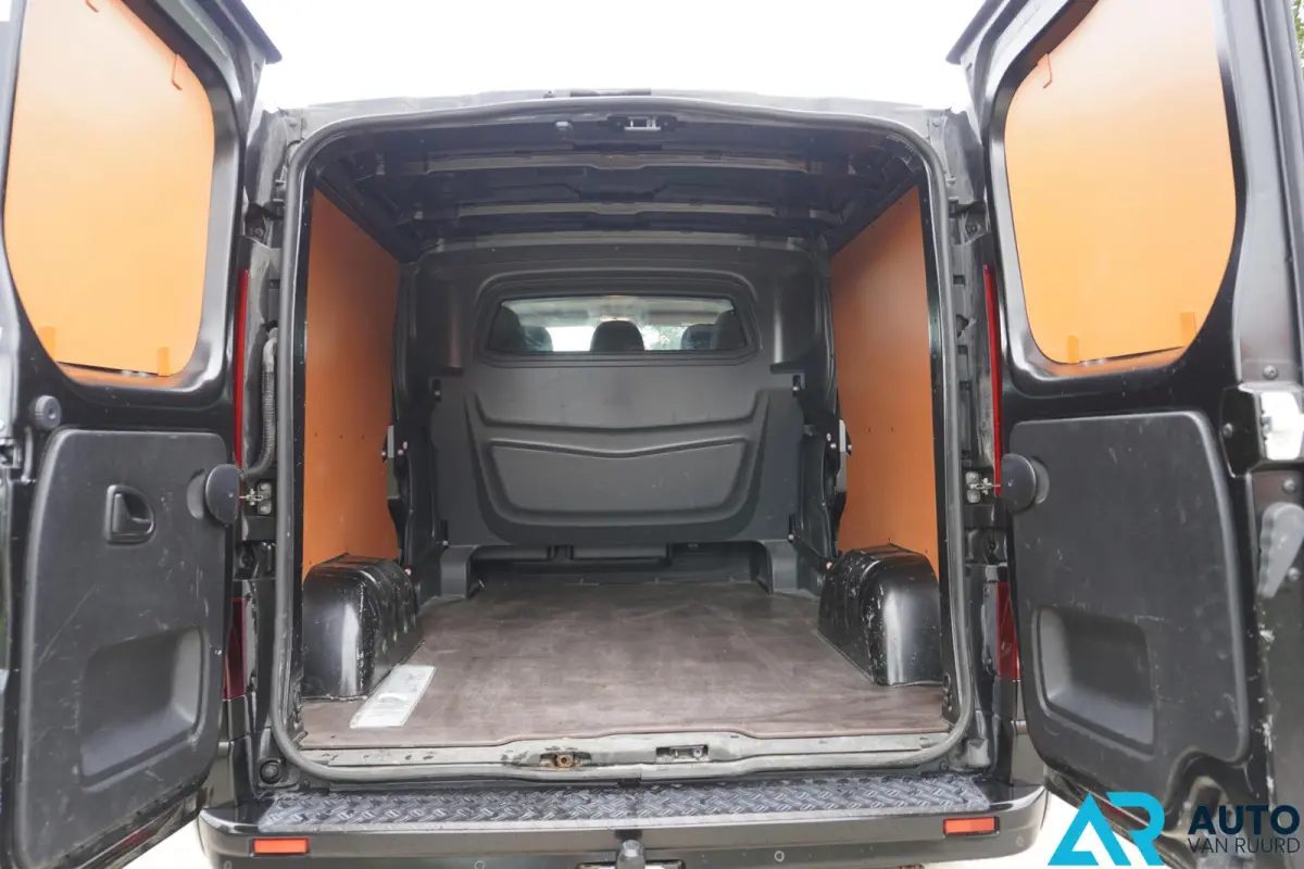 2.0 L2H1 DC * Dubbele cabine * Nette auto *