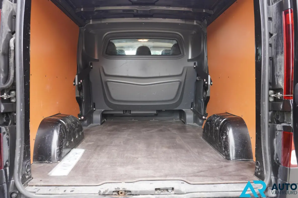 2.0 L2H1 DC * Dubbele cabine * Nette auto *