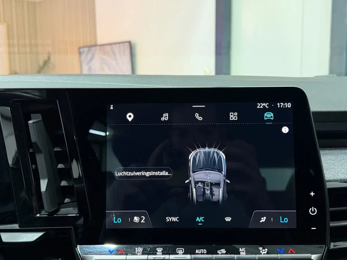 1.2 Navi CarPlay Trekhaak Camera LED Elektr. Achterklep