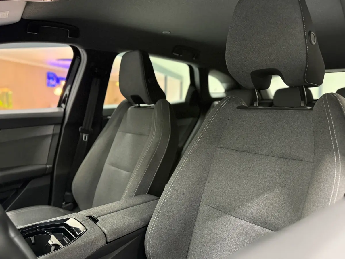 1.2 Navi CarPlay Trekhaak Camera LED Elektr. Achterklep