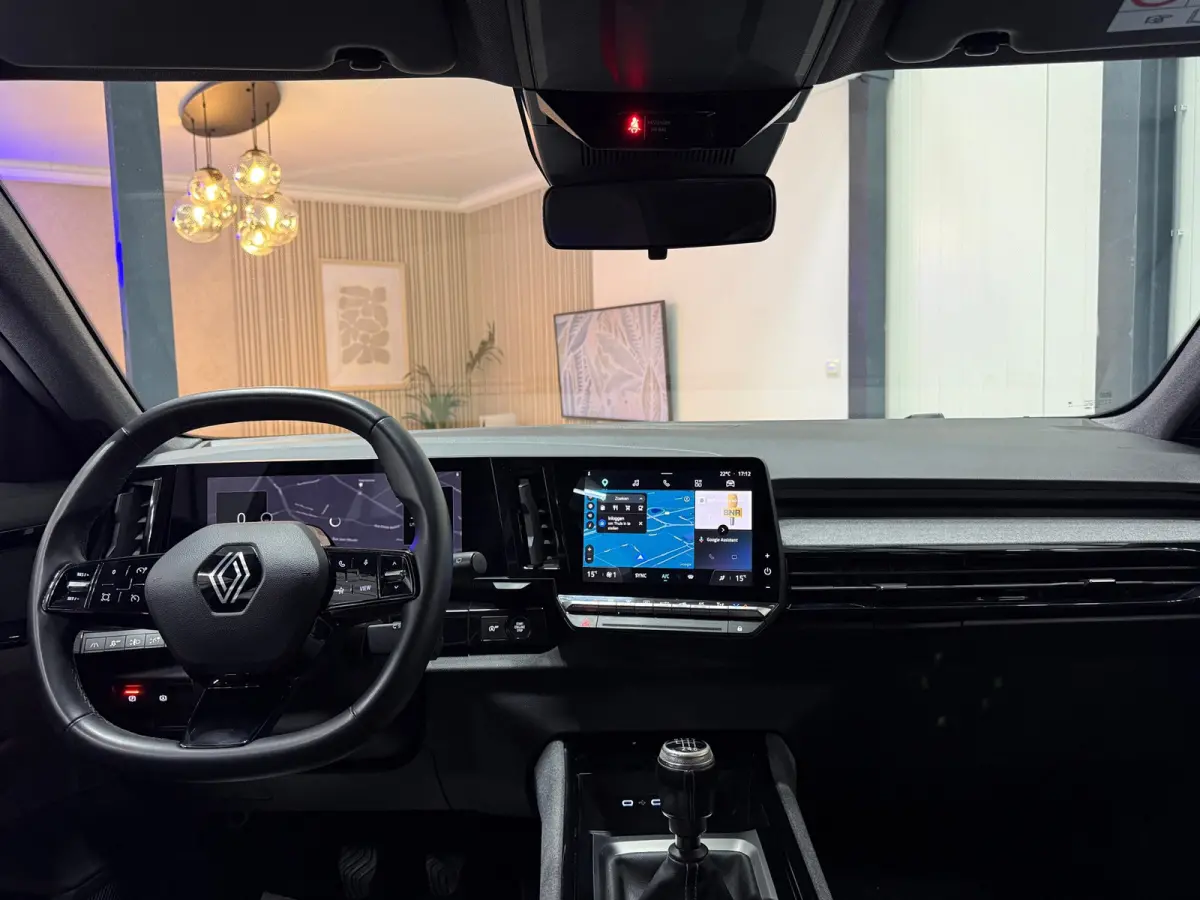1.2 Navi CarPlay Trekhaak Camera LED Elektr. Achterklep